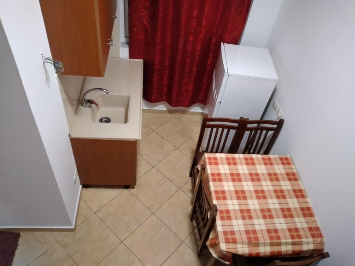 Araniti Apartment Velipoje Exterior photo